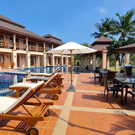 Elegancy Resort HHQ Extérieur photo