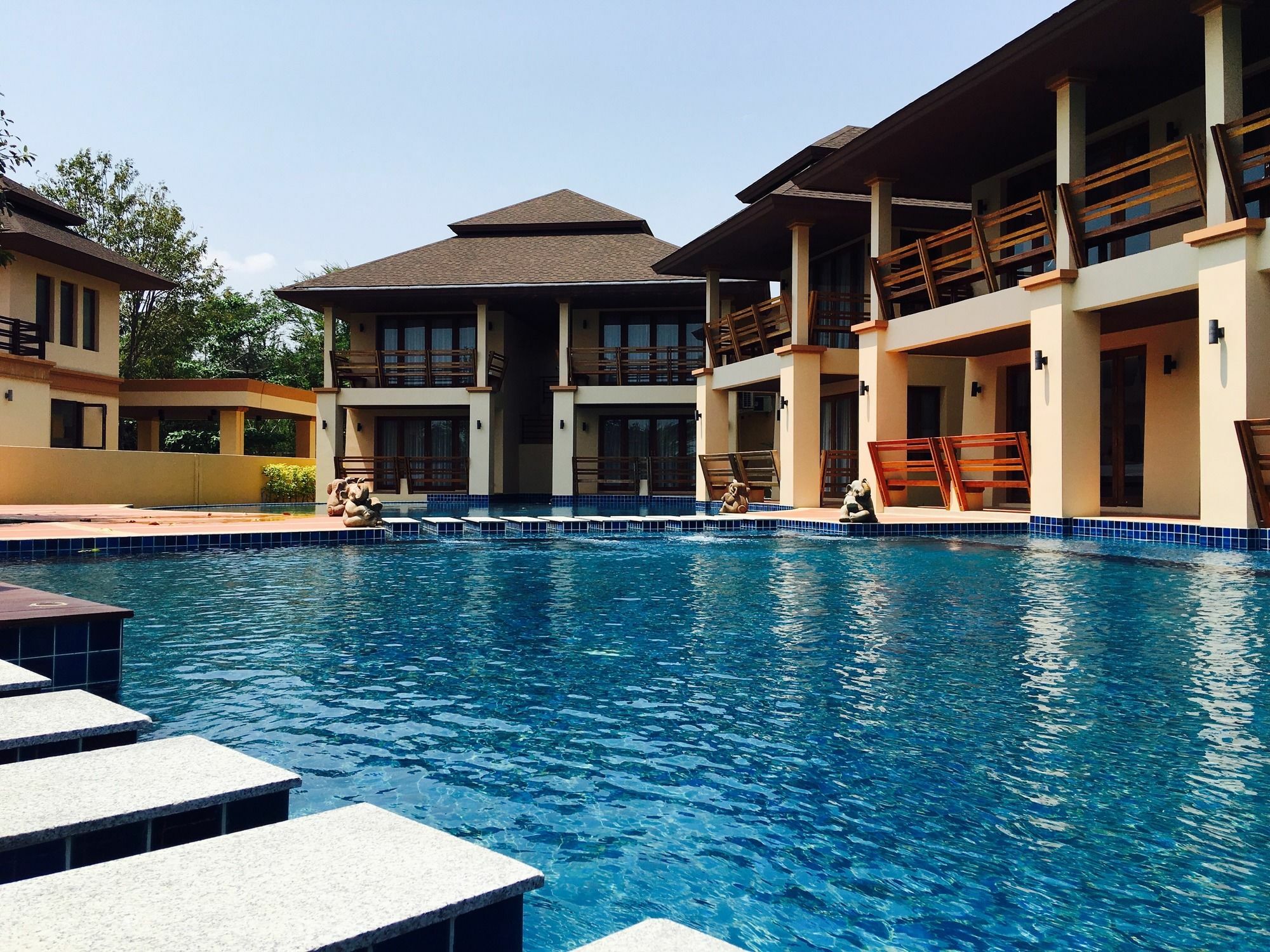 Elegancy Resort HHQ Extérieur photo