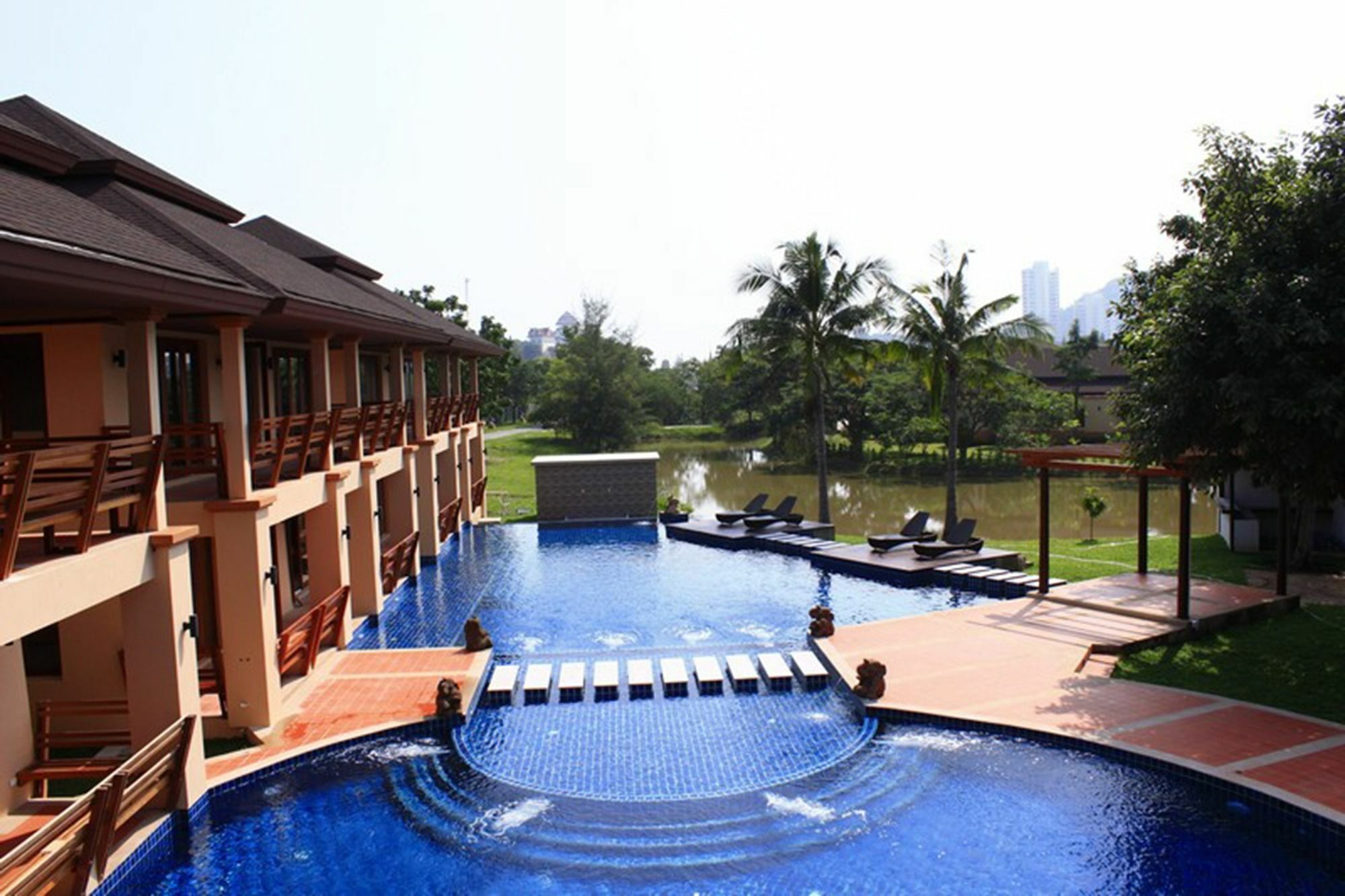 Elegancy Resort HHQ Extérieur photo